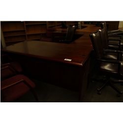 MAHOGANY U-SHAPE EXECUTIVE DESK W/ NO HUTCH