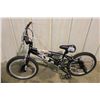 Image 1 : BLACK AVIGO 1SP STUNT BIKE