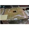 Image 2 : PALLET OF 12 X 24 FLOWERED BEIGE CERAMIC FLOOR TILE