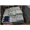 Image 2 : PALLET OF BLUE GLASS MOSAIC WALL TILE