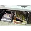 Image 1 : CASHREGISTER, LAMP, SUITCASE & CONTENTS