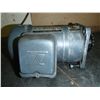 Image 2 : Tung Lee 3 Phase Gear Motor 1/8 HP - Tag Wiped