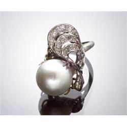 18-Karat White Gold, South Sea Pearl and Diamond Dinner Ring...