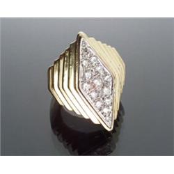 Contemporary Tested 18-Karat Yellow and White Gold and Diamond Cluster Ring...