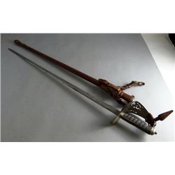 George V Officers sword by Trayler & Company,