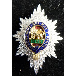 Worcestershire regiment sweetheart brooch, in white and