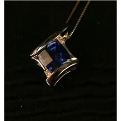 10k White Gold Pendant
