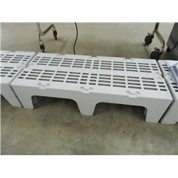 Rubbermaid Dunnage Rack