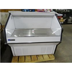 Master-Bilt Open Front Cooler