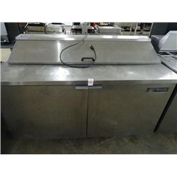 True 5' Ref. Sandwich Prep Unit - Tested at 42 deg.