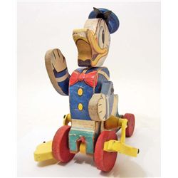 VINTAGE WALT DISNEY DONALD DUCK WOODEN PULL TOY