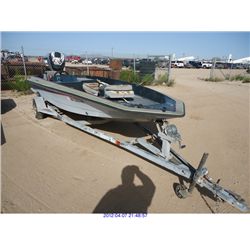 BOAT -  THUNDERBIRD