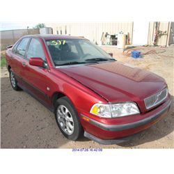 2000 - VOLVO S40
