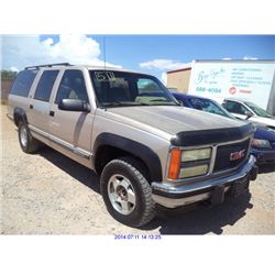 1993 - GMC SUBURBAN  4x4