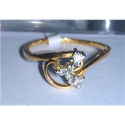 2.41g Ring made of 18kt Gold , 0.12 Ct Diamond