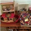 Image 5 : Multi-use Storage Table & Contents
