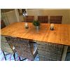 Image 3 : Art Modern Style Table and Chairs