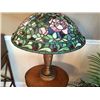 Image 2 : Decorative Glass Table Lamp