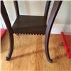 Image 3 : Antique Oak Stick and Ball Table