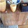 Image 5 : End Table with Contents