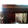 Image 2 : Quarter Sawn Oak Buffet
