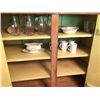 Image 6 : Oak Country Primitive Hutch