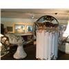 Image 3 : Porcelain and Glassware Lot