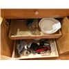 Image 2 : Kitchen Contents