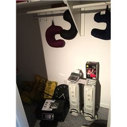 Closet Contents Lot