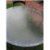 Image 5 : Wrought Iron Table and Chairs