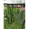 Image 6 : Wrought Iron Table and Chairs