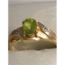 Estate Gold Lady's Peridot Ring