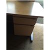 Image 3 : Desk