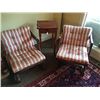 Image 1 : 2 Chairs and Side Table