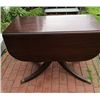 Image 5 : Duncan Fife Drop Leaf Table