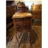 Image 6 : French Walnut Gentlemen's Chest