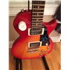Image 6 : St. Jude's; Pete Townshend Autographed Guitar
