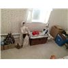Image 4 : Treasure Trove Lot