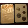 Image 2 : 851.    Britain’s First Decimal Coins, 5 coin set in a special presentation wallet