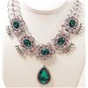 Image 1 : GREEN RHINESTONE BAROQUE DROPLETS ESTATE JEWERLY NECKLACE