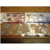 Image 2 : 2001 US MINT SET (UNC) P/D (WITH ENVELOPE)