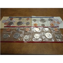 1989 & 1990 US MINT SETS P/D (WITH ENVELOPES)