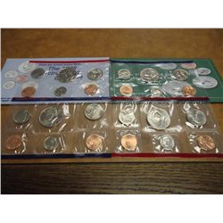 1993 & 1998 US MINT SETS P/D (WITH ENVELOPES)