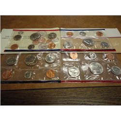 1986 & 1989 US MINT SETS P/D (WITH ENVELOPES)