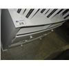 Image 1 : WHITE 3 DRAWER ENTERTAINMENT DRESSER