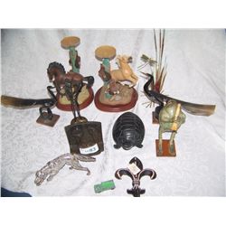 (12) PIECE ASSORTED VINTAGE/ ANTIQUE DECORATIVECOLLECTIBLE LOT, AS SHOWN