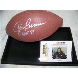 JIM BROWN HAND SIGNED FOOTBALL IN SHOWCASE, W/ PHOTOGRAPH OF SIGNING