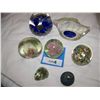 Image 1 : LOT OF (7) COLLECTIBLE FINE ART GLASS PAPER WEIGHTS, AS SHOWN
