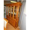 Image 2 : EUROPEAN DESIGN CHINA CABINET