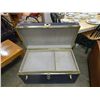 Image 2 : RETRO TRUNK - LARGE